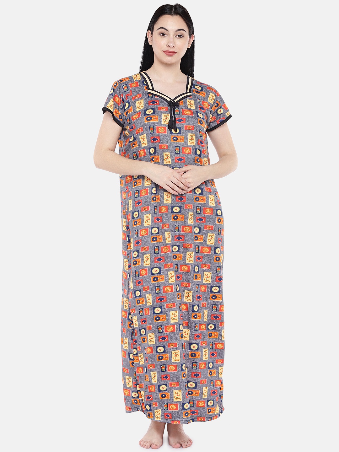 

Pretty Awesome Grey Printed Nightdress PTAS789