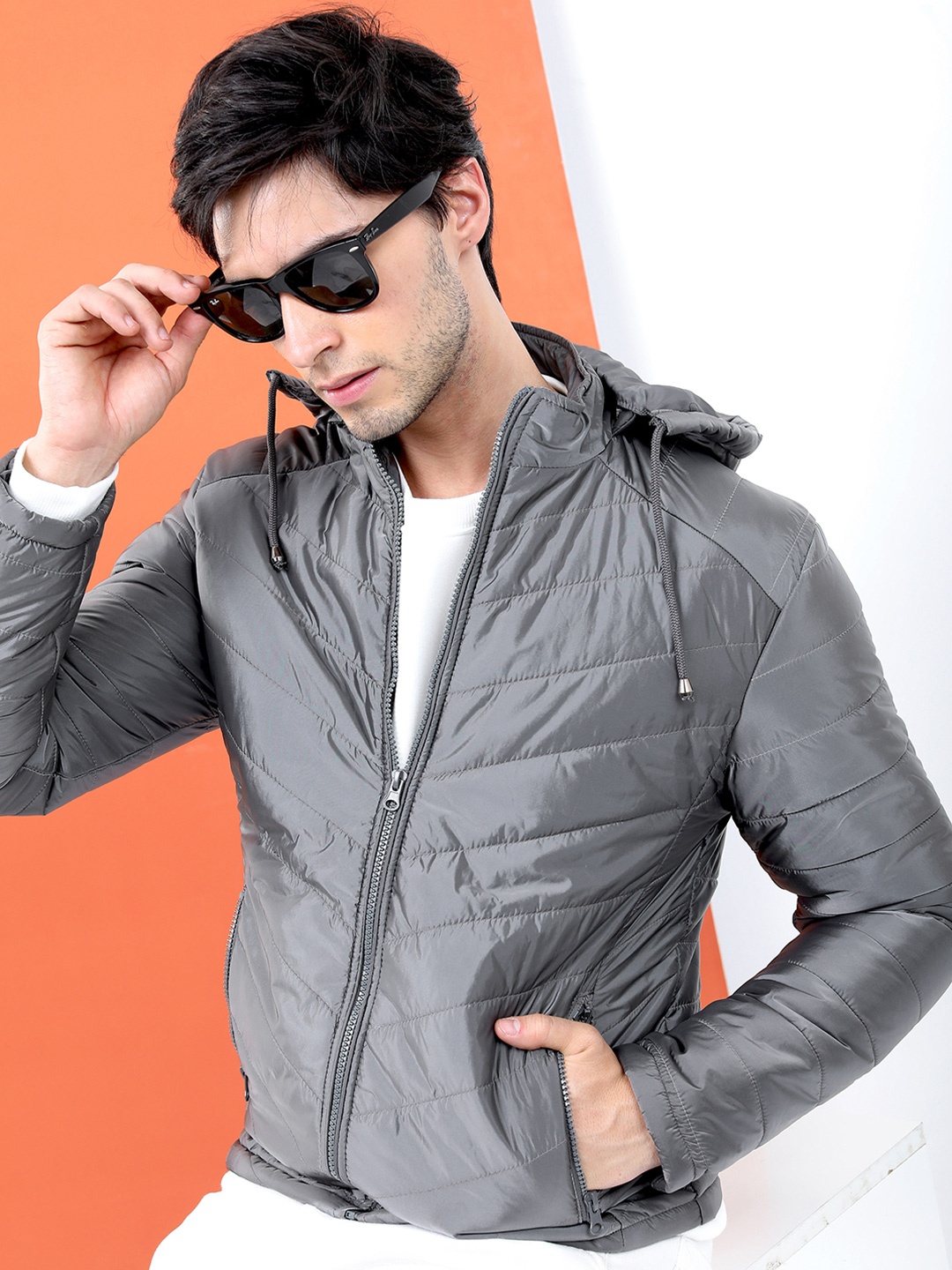 

LOCOMOTIVE Men Solid Puffer Jacket Jacket, Silver