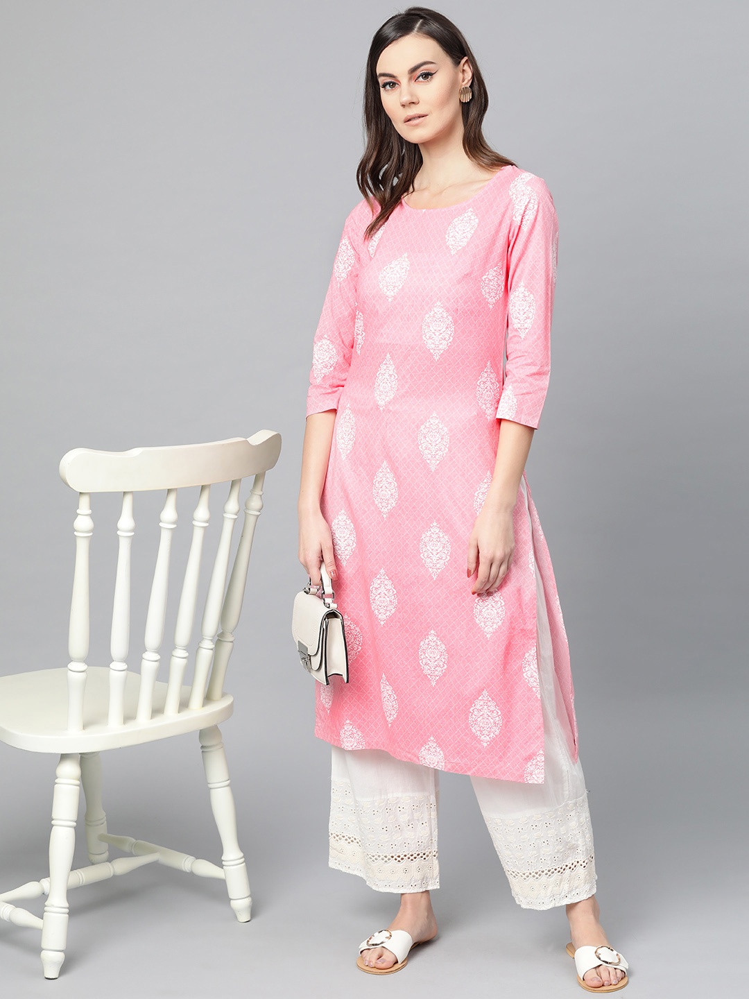 

Popnetic Women Pink & White Block Printed Straight Kurta