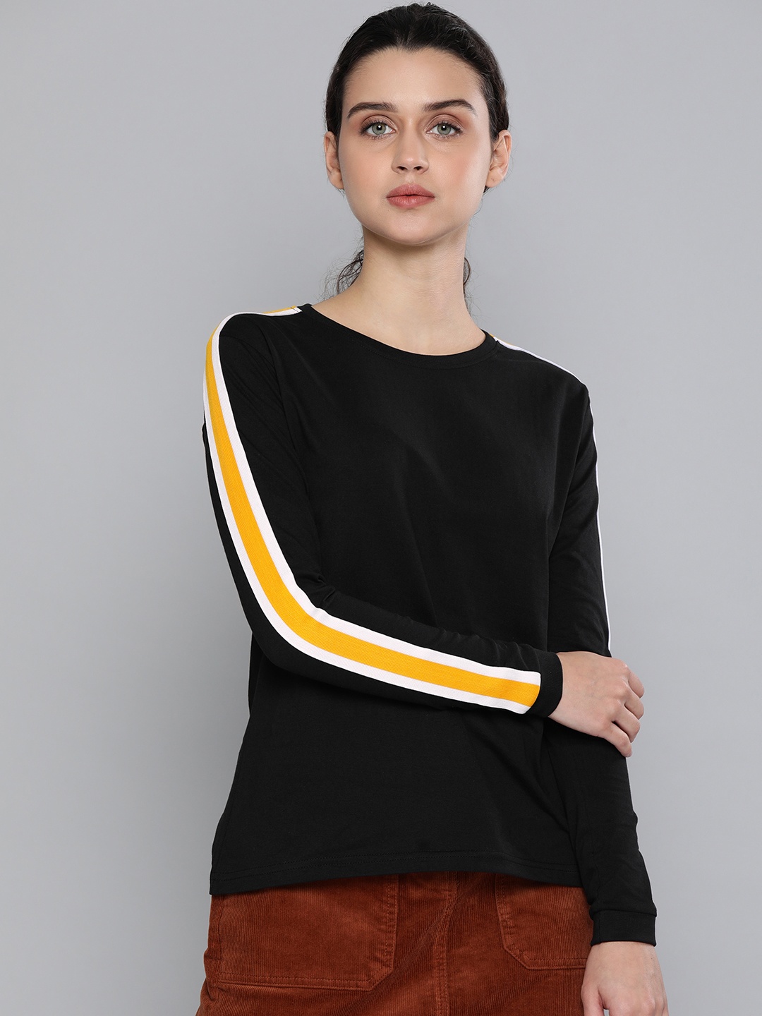 

DILLINGER Women Black Solid Round Neck Pure Cotton T-shirt