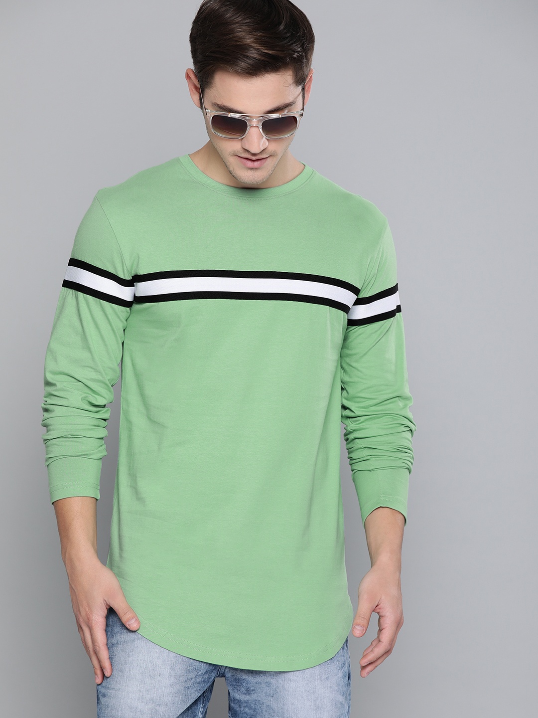 

DILLINGER Men Green Solid Round Neck Pure Cotton T-shirt