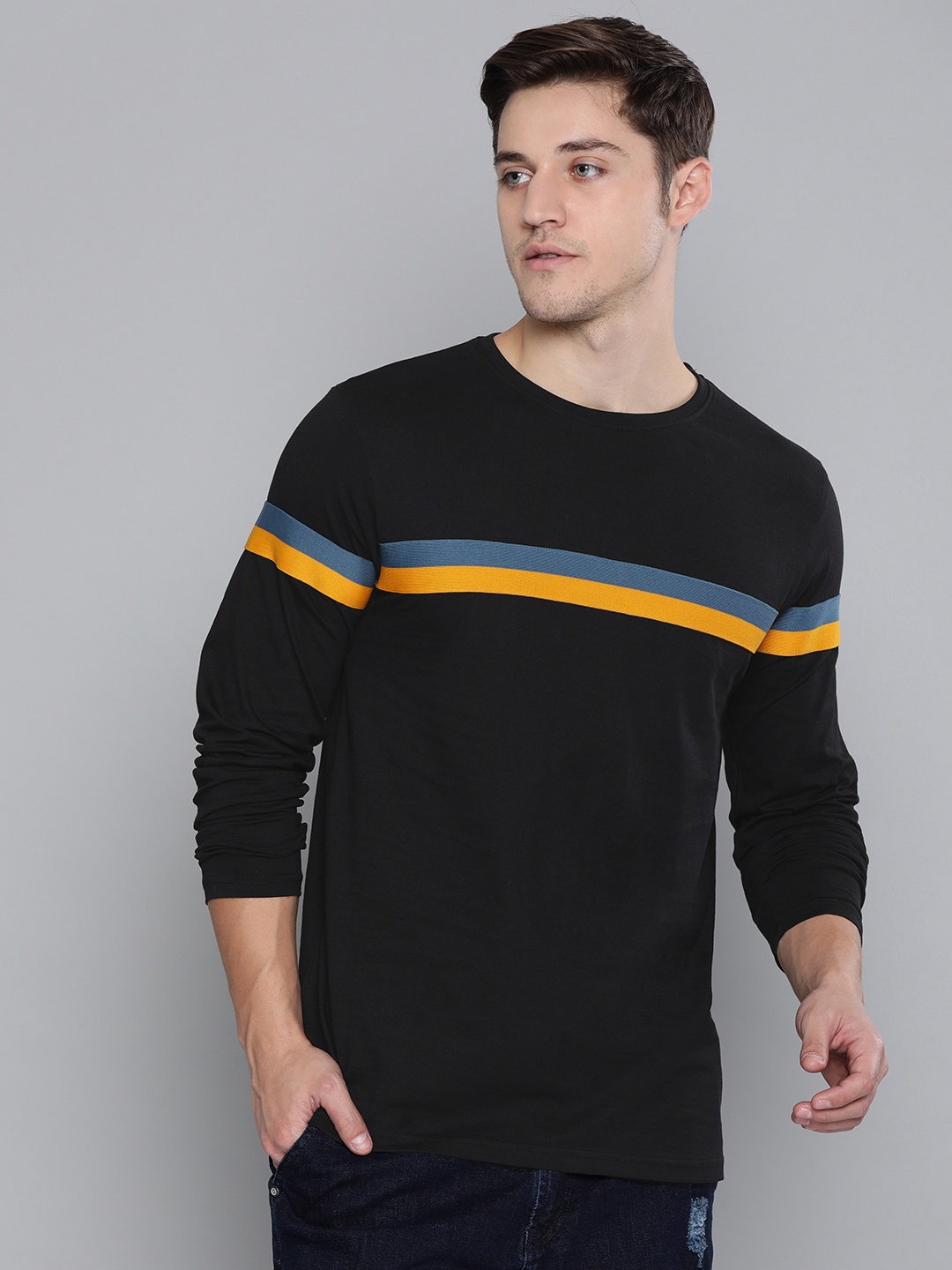

DILLINGER Men Black Striped Round Neck T-shirt