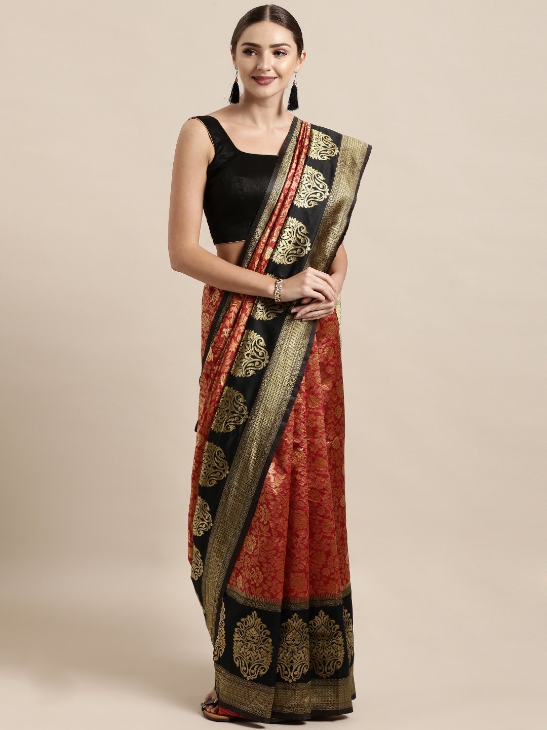 

Satrani Maroon Poly Silk Woven Design Kanjeevaram Saree