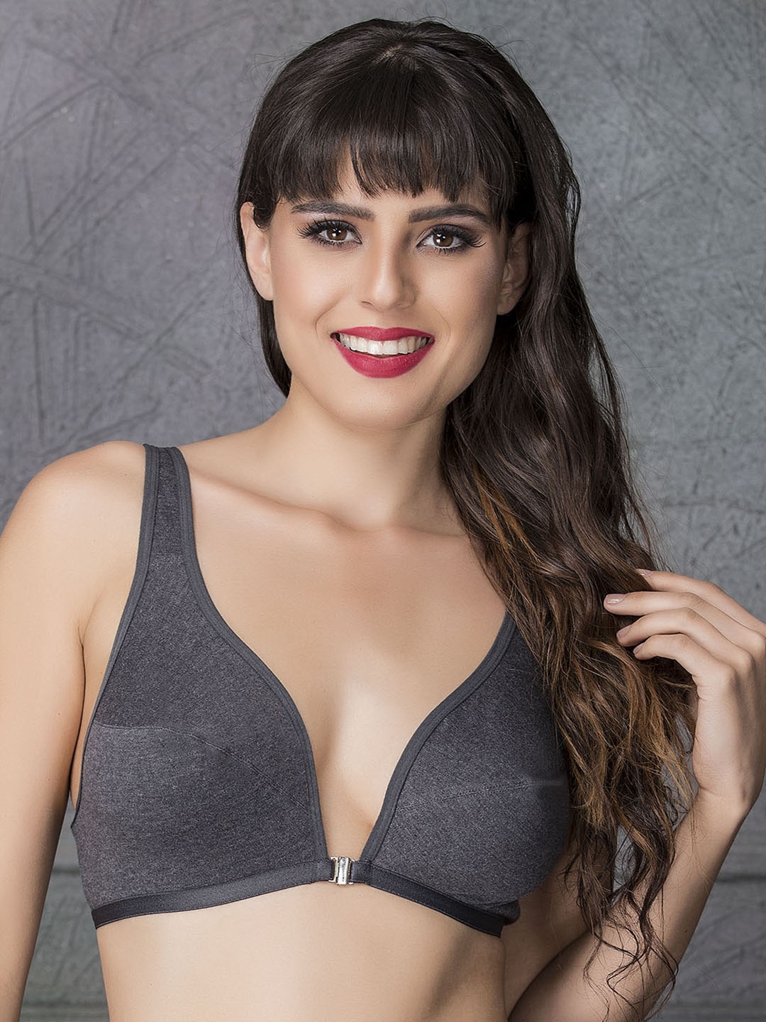 

Clovia Grey Plunge Bra BR0348P0538B