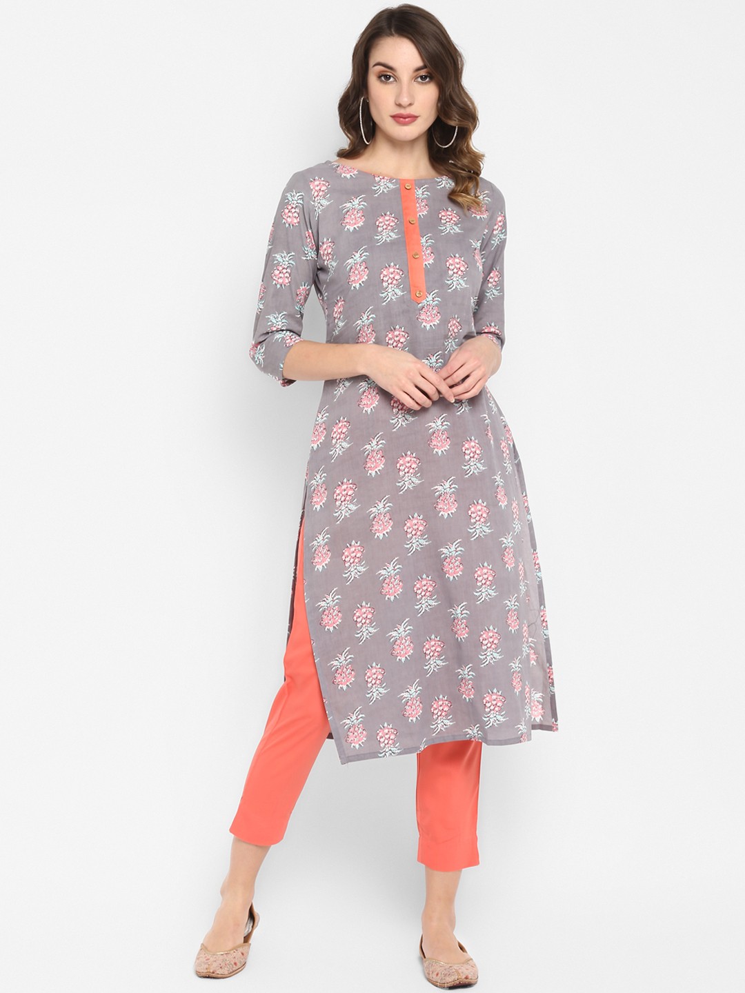

Janasya Women Grey & string Floral Printed Keyhole Neck Chikankari Kurta
