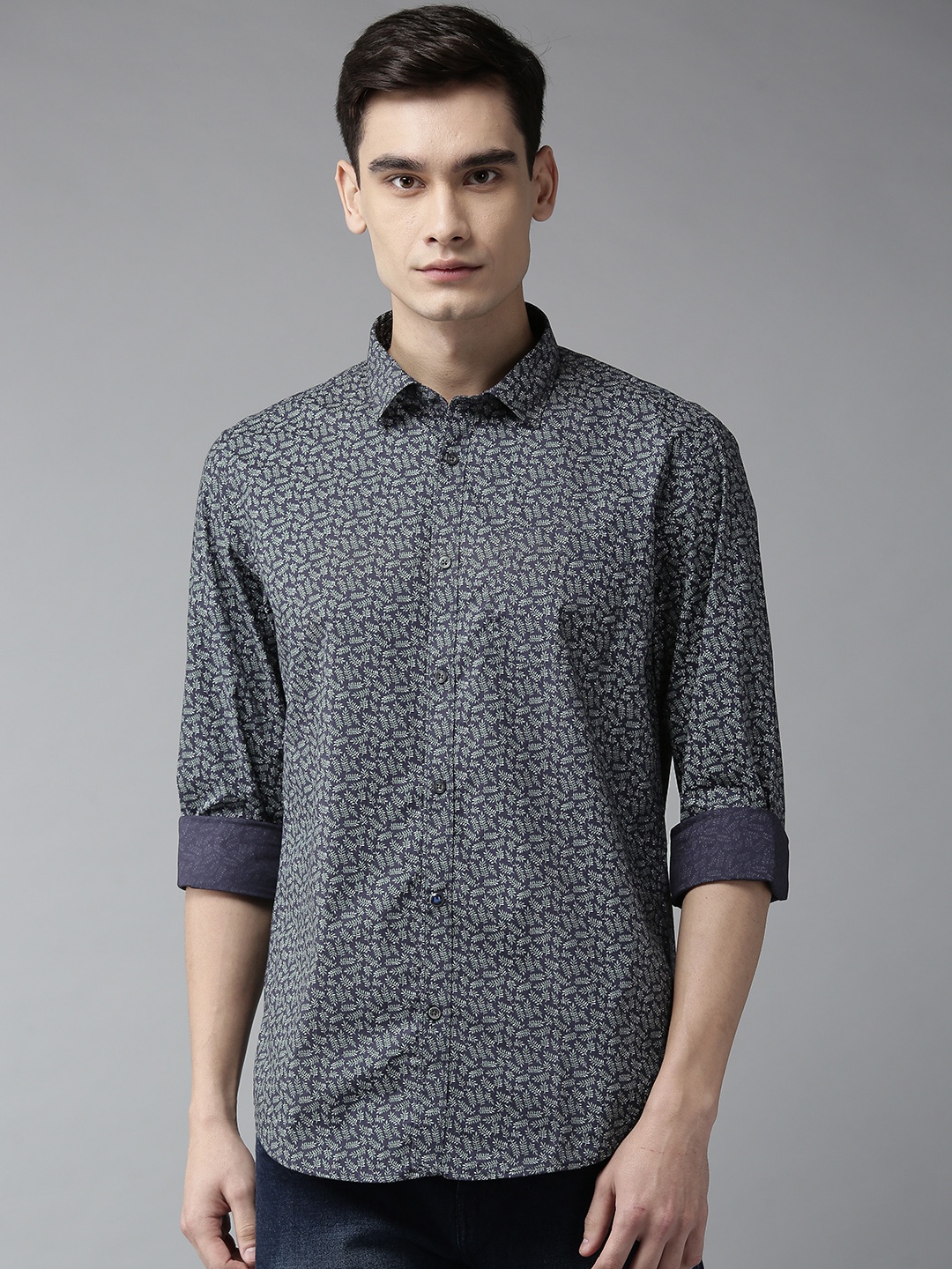 

Blackberrys Men Navy Blue & Green Slim Fit Printed Casual Shirt