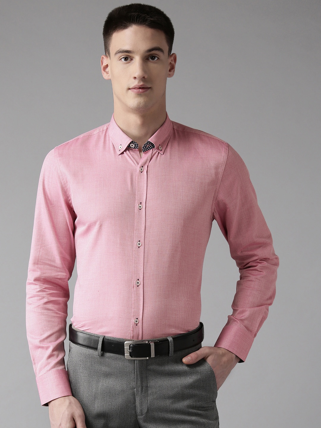 

Blackberrys Men Pink Slim Fit Self Design Formal Shirt