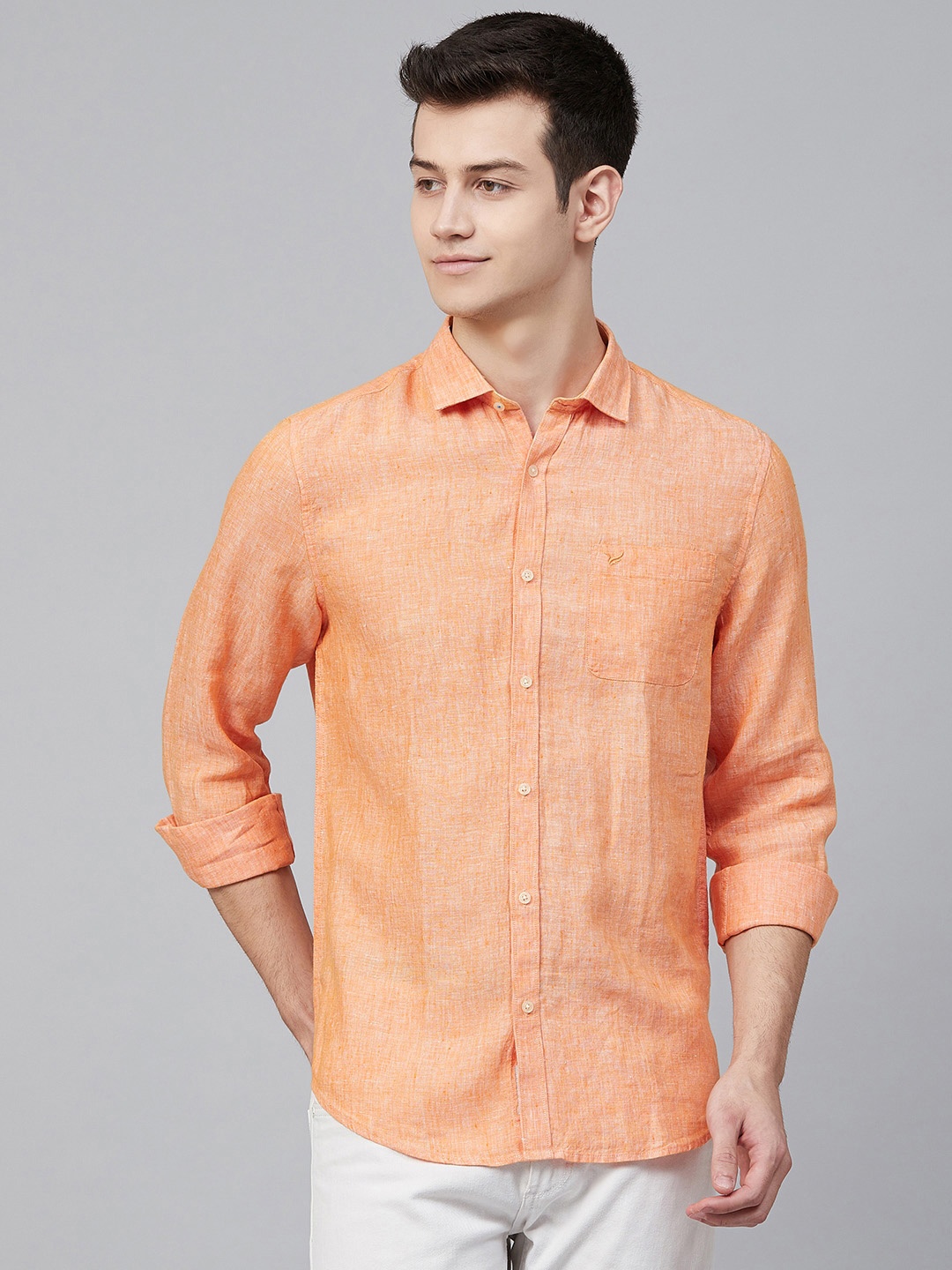 

Blackberrys Men Peach-Coloured Slim Fit Linen Self-Design Casual Shirt