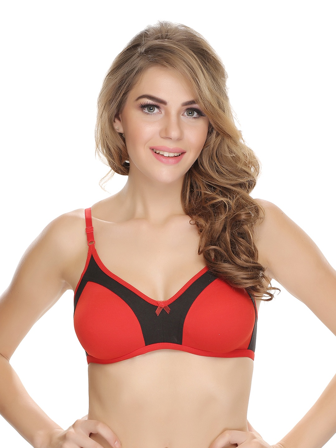 

Clovia Double Layered Comfy T-Shirt Bra In Red, Orange