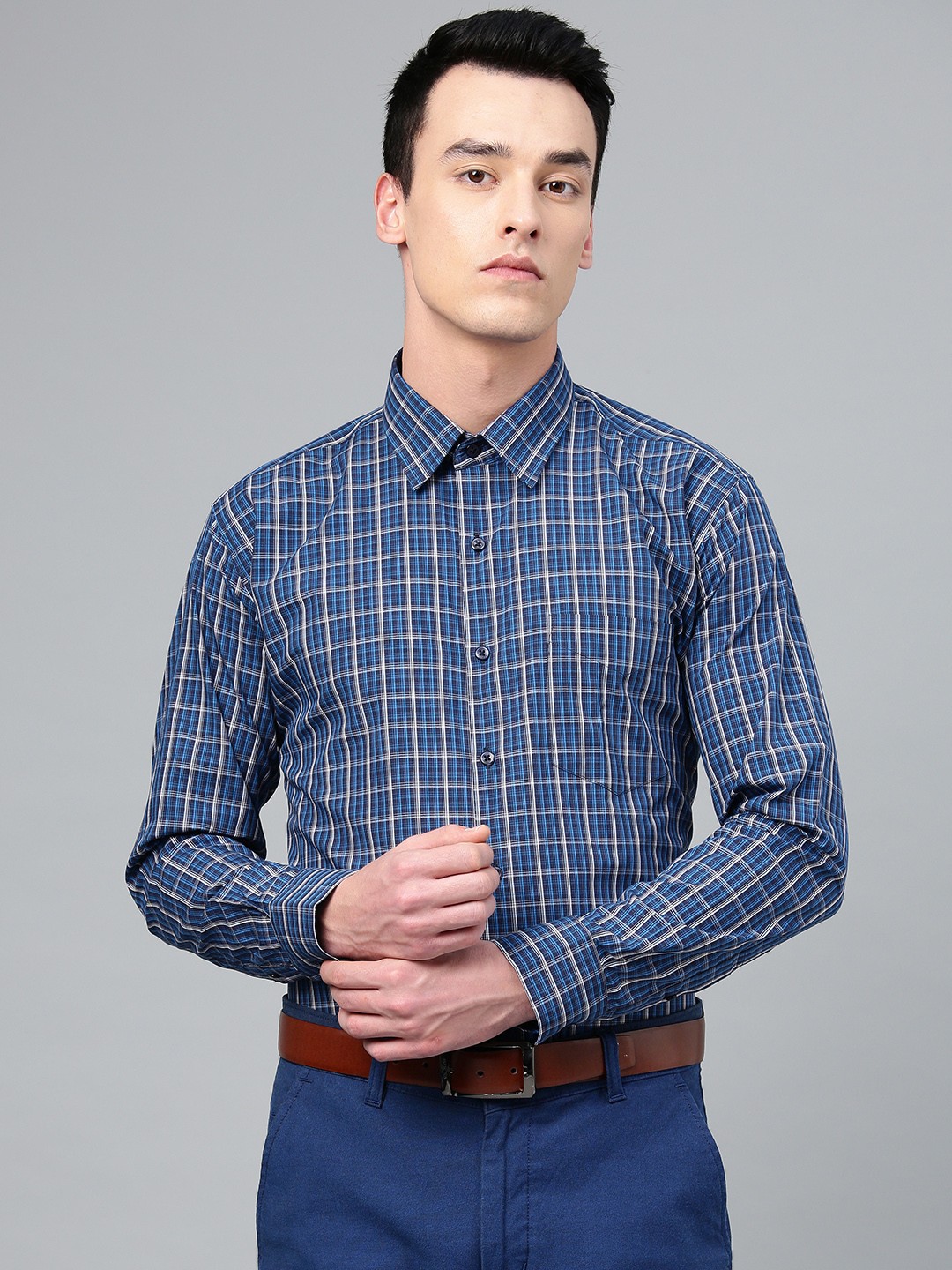 

Hancock Men Blue & White Slim Fit Checked Formal Shirt