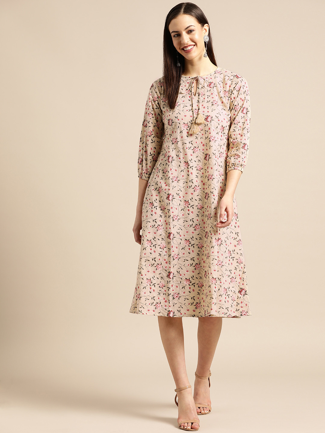 

Nayo Women Beige & Red Floral Print A-Line Dress