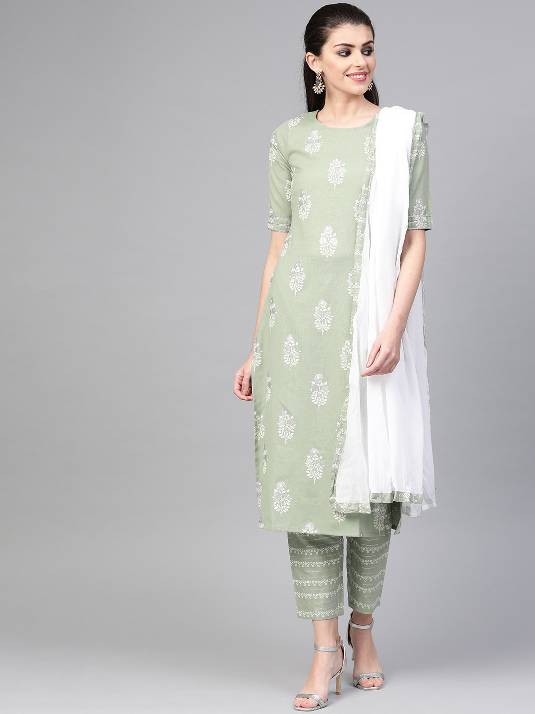

Nayo Women Green & White Printed Kurta with Palazzos & Dupatta