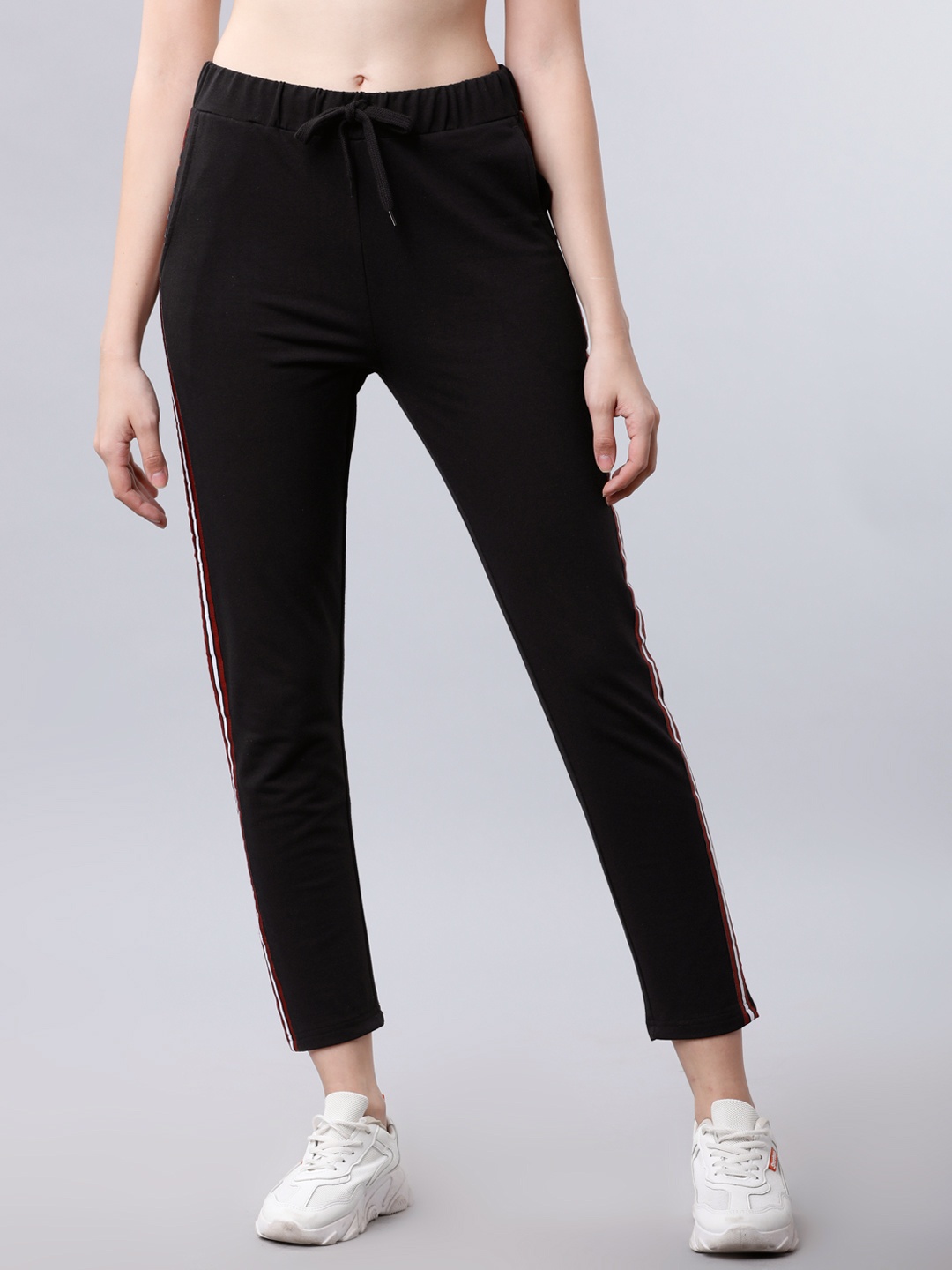 

Tokyo Talkies Women Black Solid Slim-Fit Track Pants