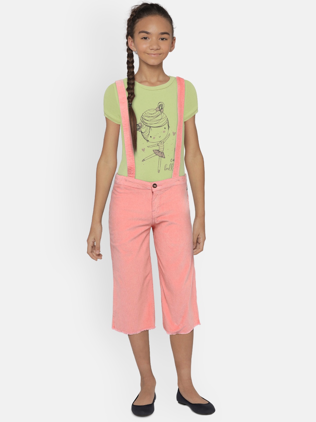 

Gini and Jony Girls Pink Solid Loose Fit Capris With Suspenders