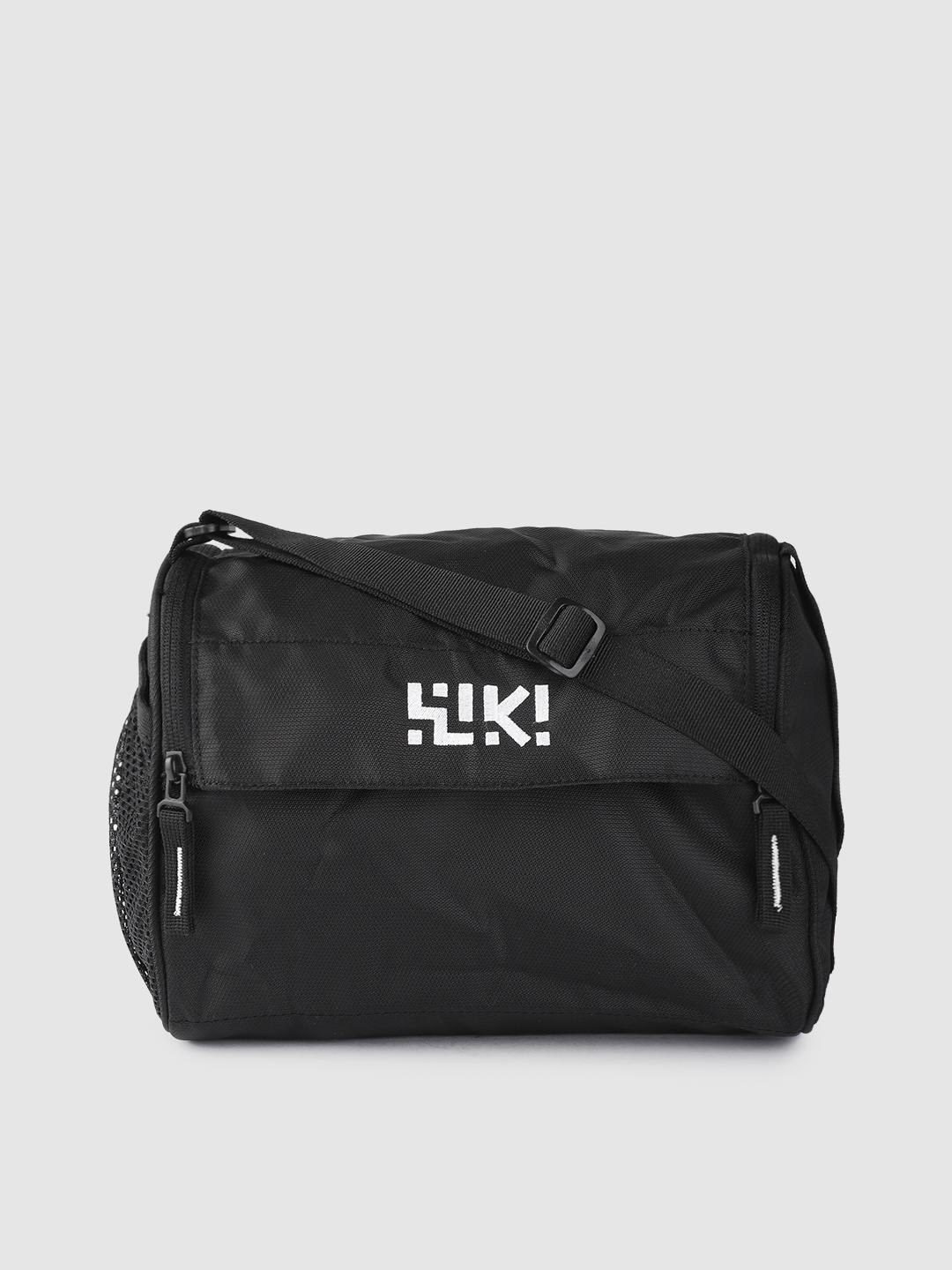 

Wildcraft Unisex Black Solid Lunch Bag