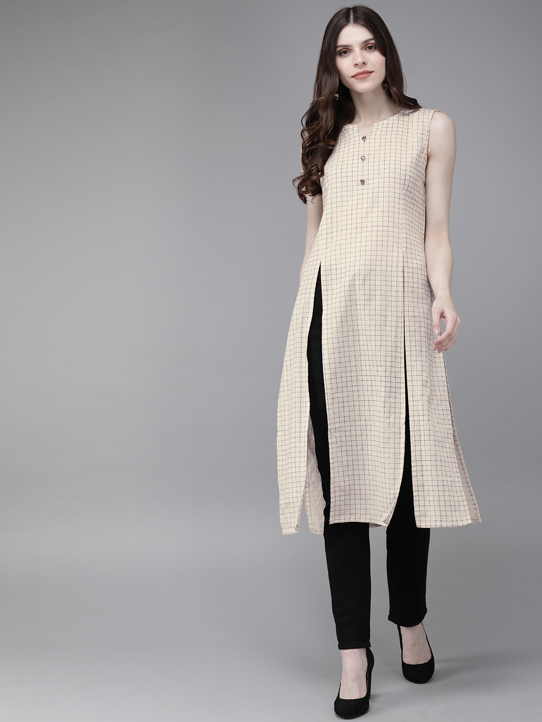 

Anouk Women Off-White & Black Checked Straight Kurta