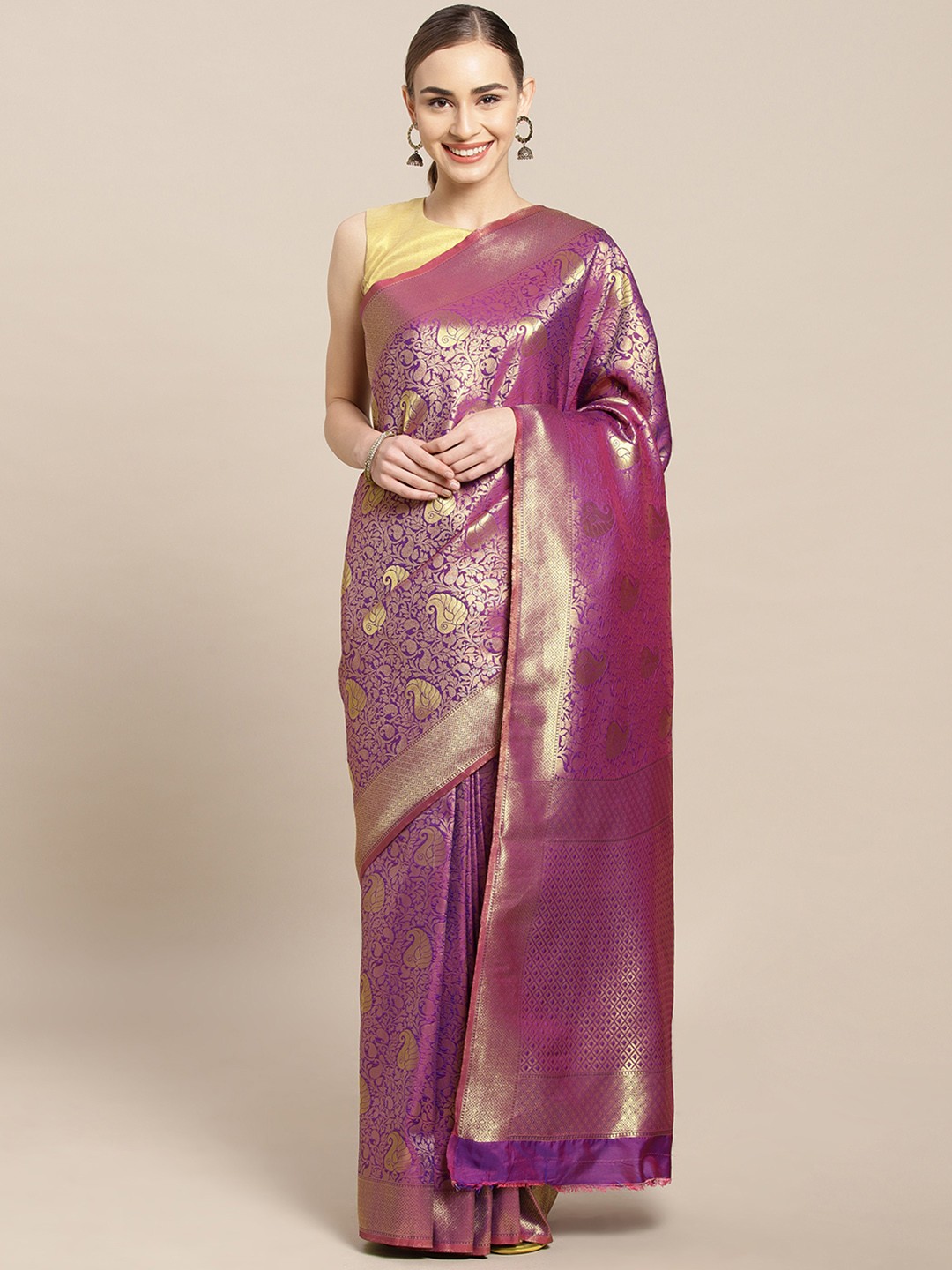 

Mitera Purple & Gold-Toned Silk Blend Woven Design Kanjeevaram Saree