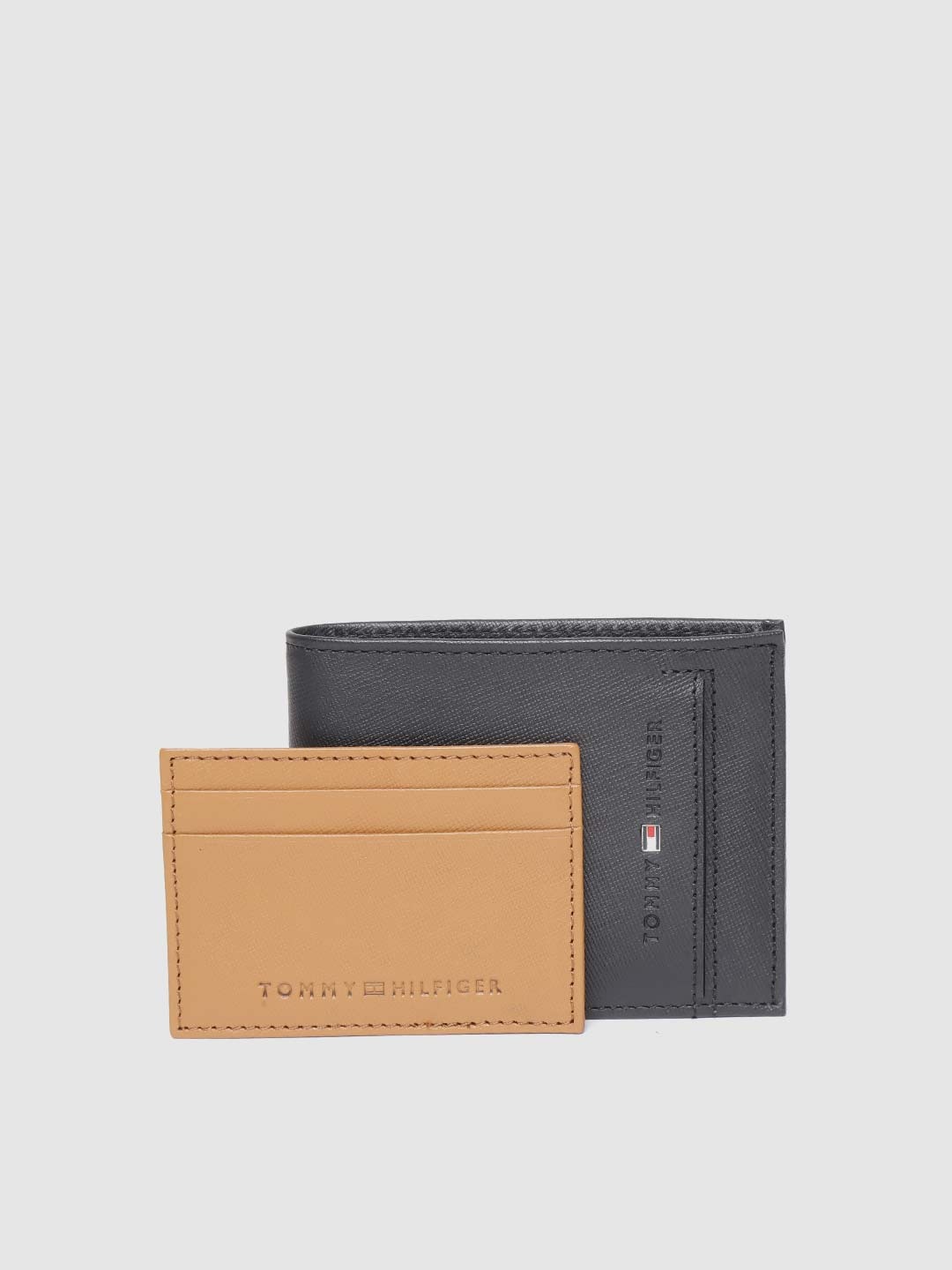 

Tommy Hilfiger Men Black Leather Two Fold Wallet with Detachable Flap