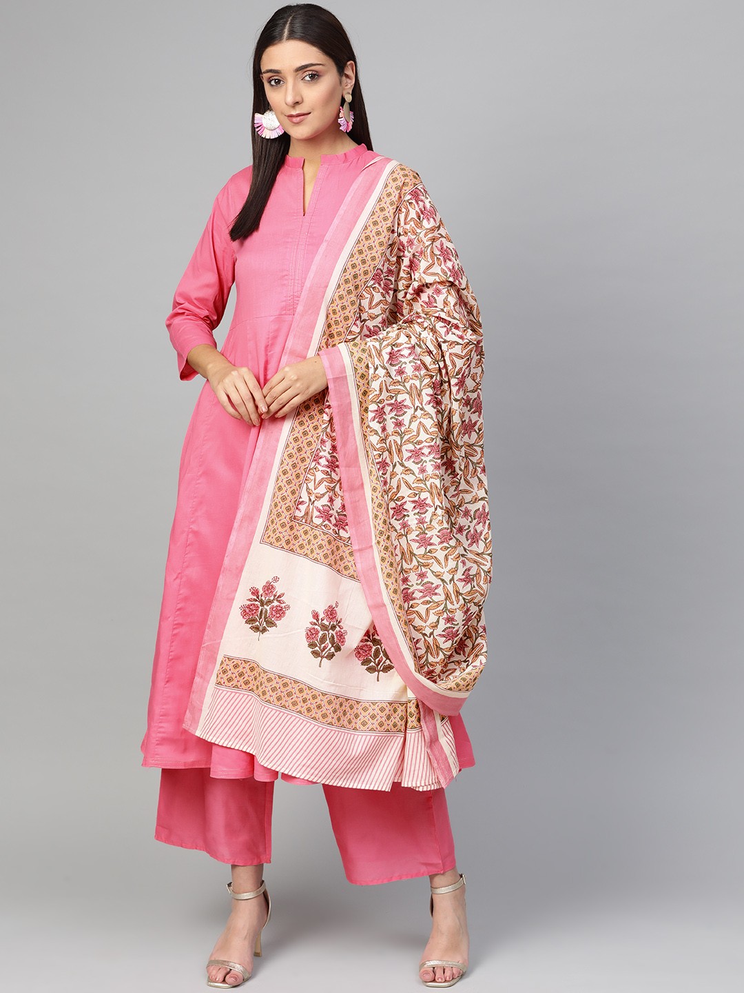 

Bhama Couture Women Pink & Off-White Solid Kurta with Palazzos & Dupatta