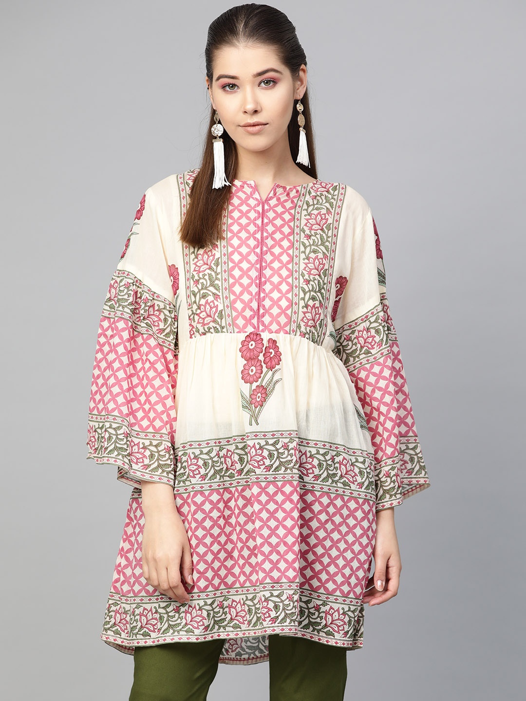 

Bhama Couture Women Beige & Pink Printed Tunic