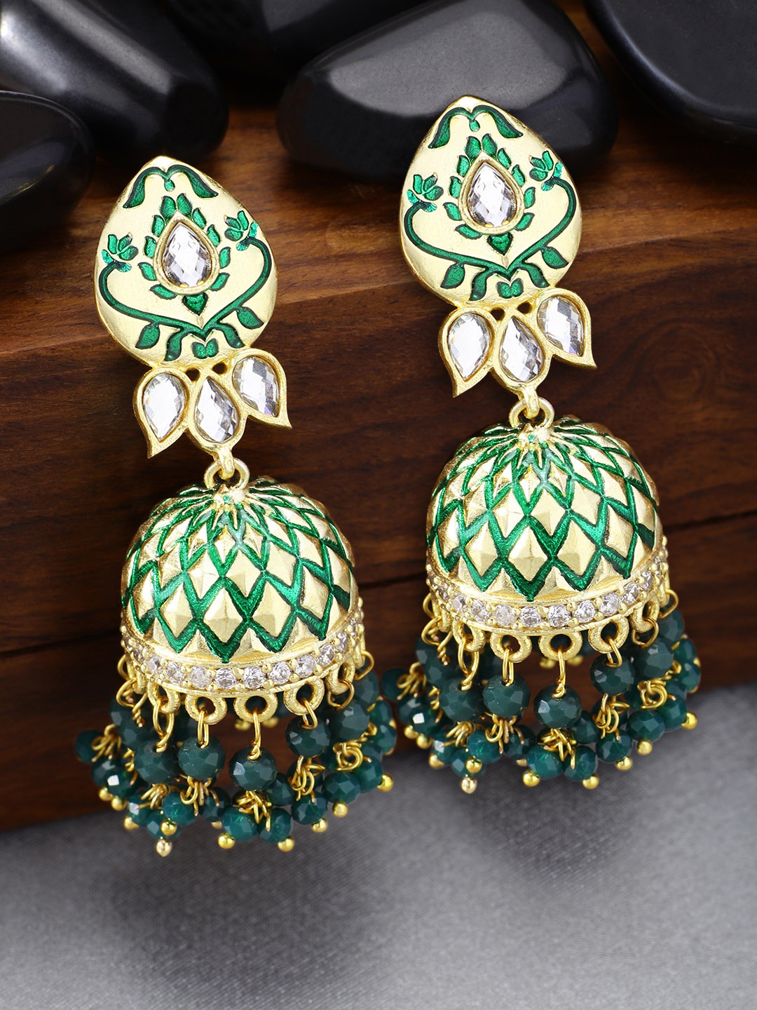 

Peora Gold-Plated & Green Dome Shaped Kundan Jhumkas