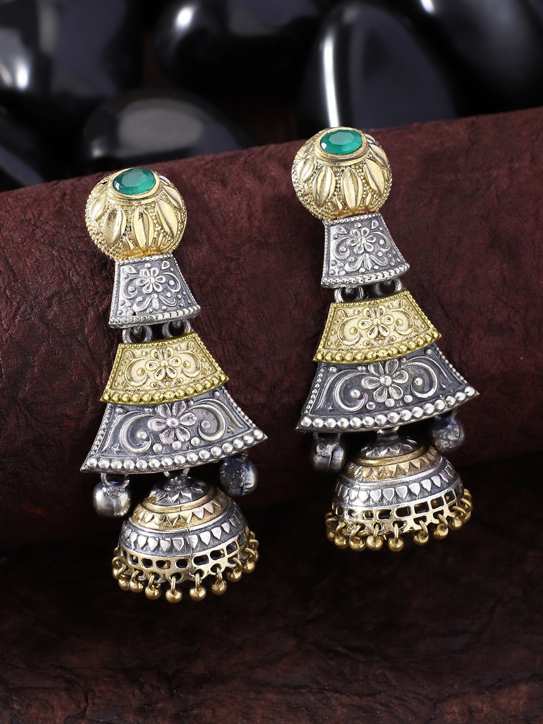 

Peora Silver-Toned & Silver-Toned Geometric Jhumkas