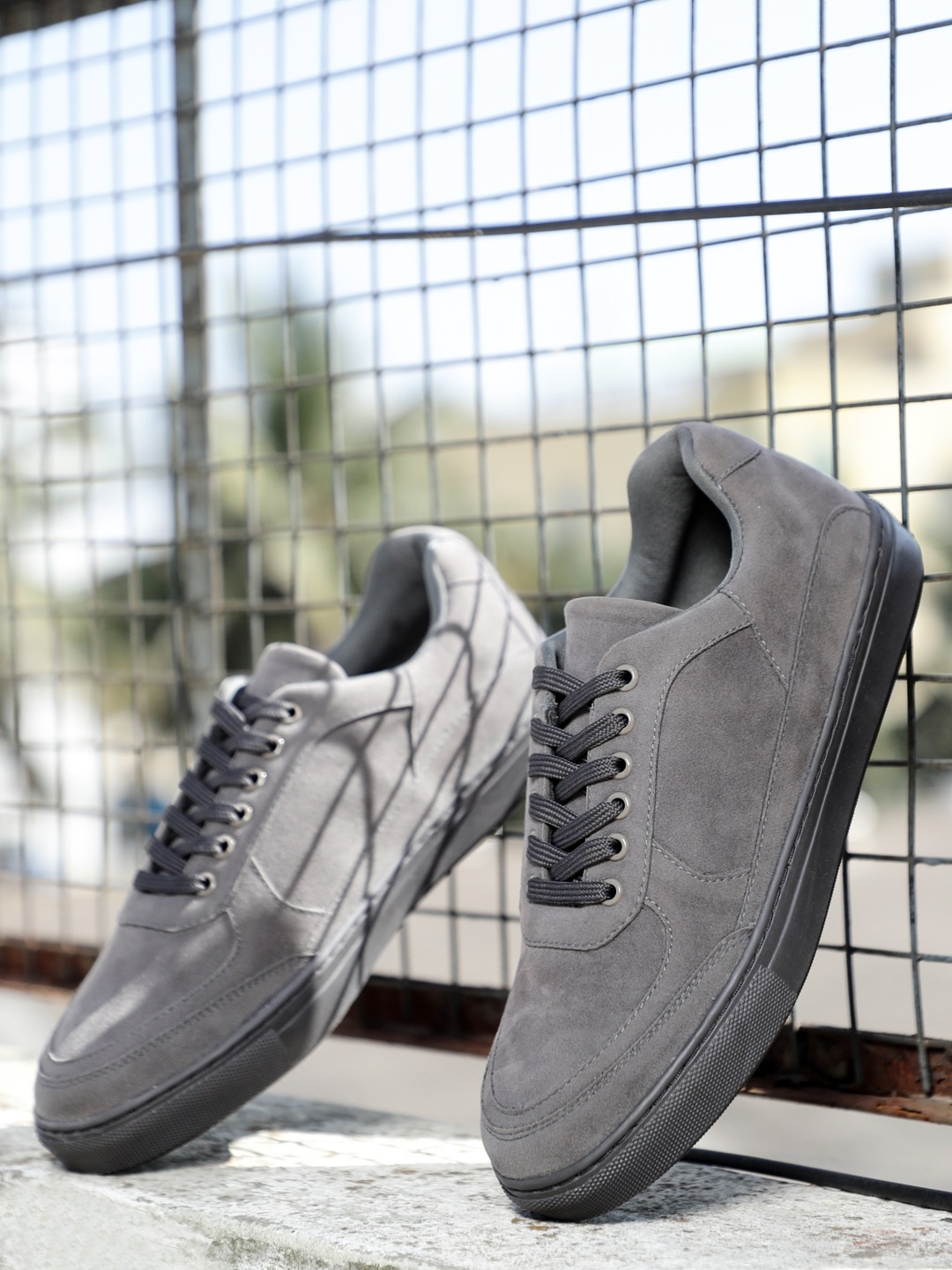 

HIGHLANDER PU LACE-UP SNEAKERS, Grey