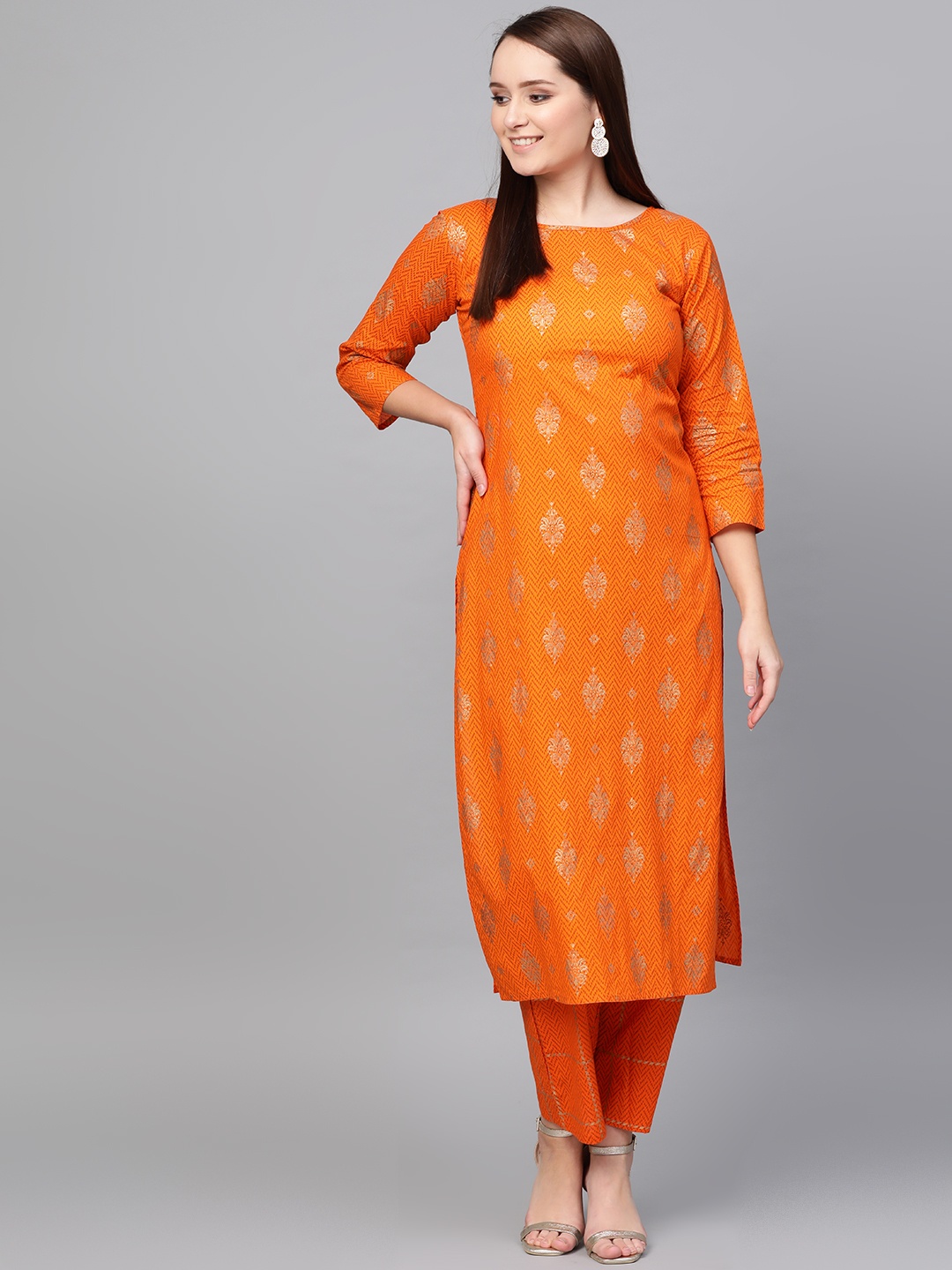 

Nayo Women Orange & Golden Printed Kurta with Trousers