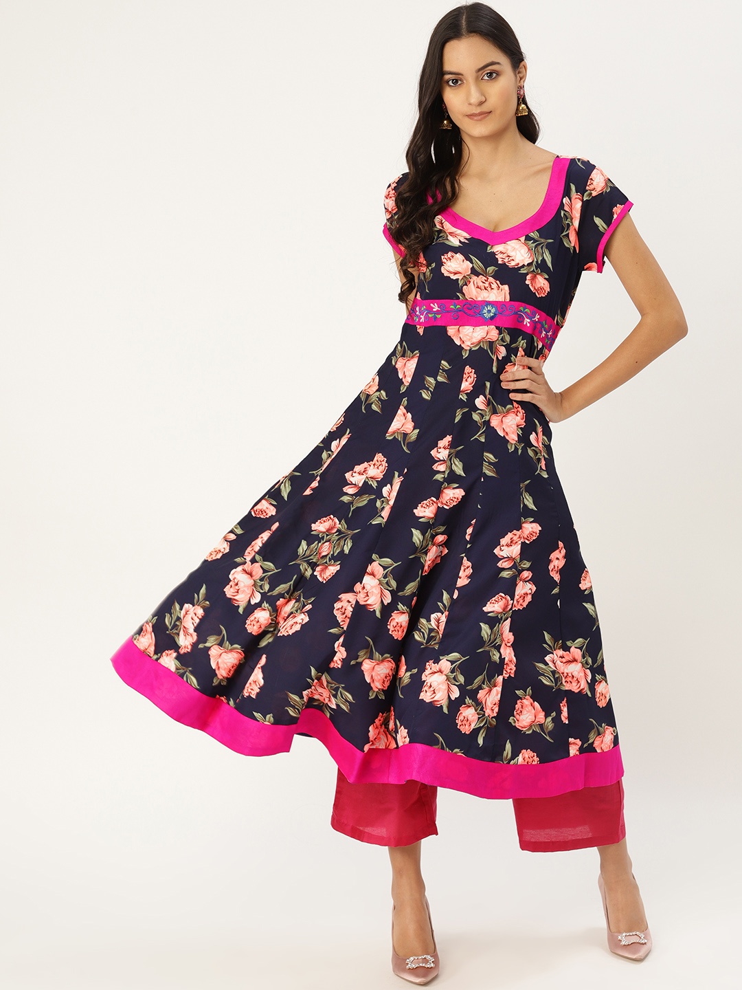 

MBE Women Navy Blue & Peach-Coloured Floral Printed Anarkali Kurta