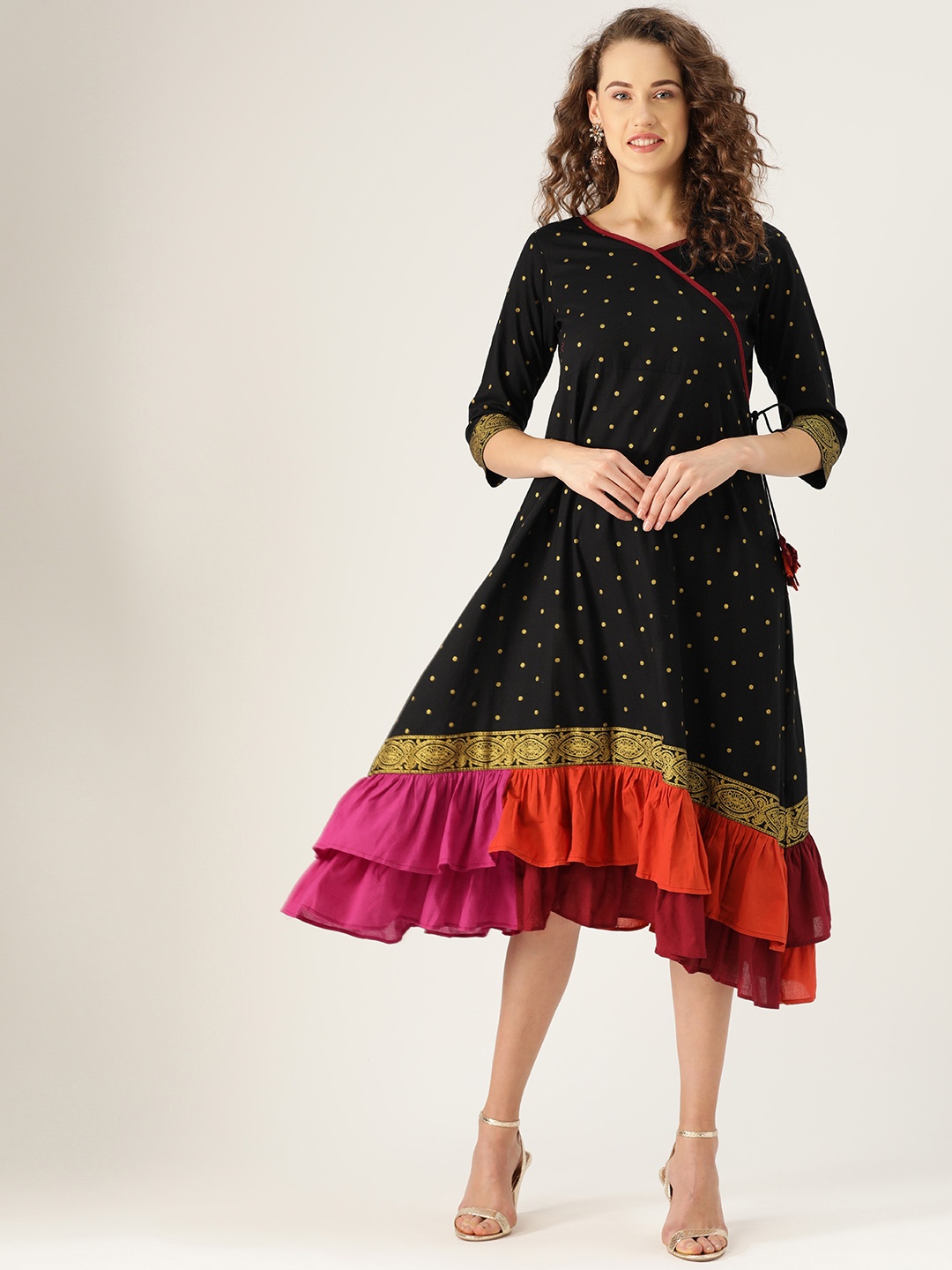 

Rustorange Women Black & Golden Printed A-Line Dress