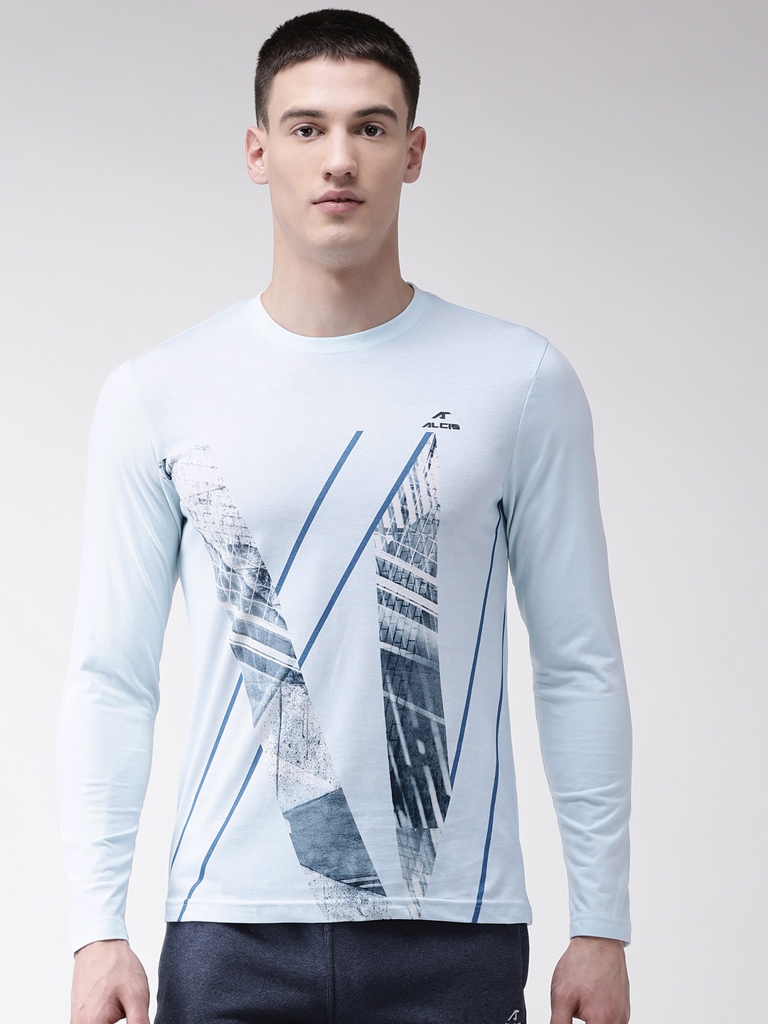 

Alcis Men Blue Printed Round Neck T-shirt