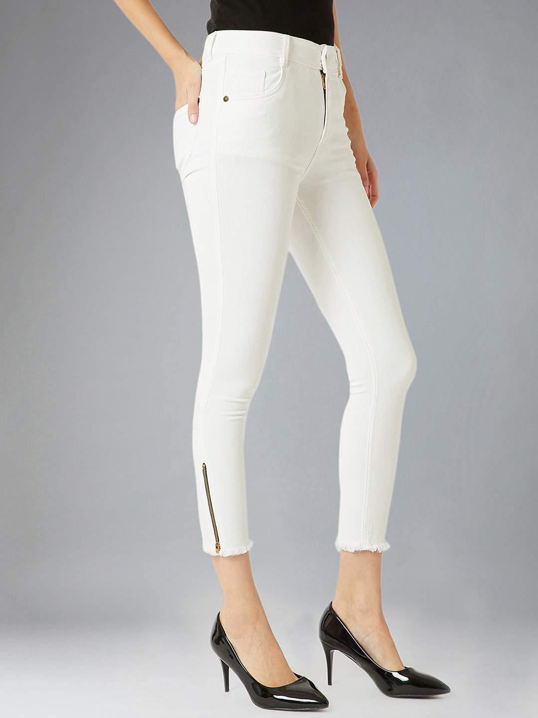 

DOLCE CRUDO Women White Skinny Fit High-Rise Clean Look Jeans