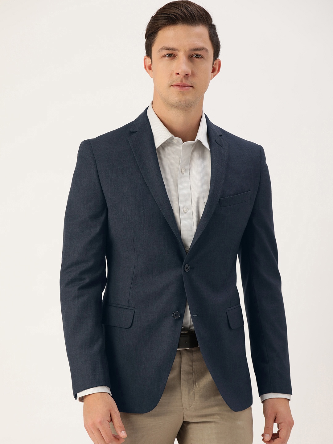 

Peter England Men Navy Blue Solid Euro Fit Single-Breasted Formal Blazer