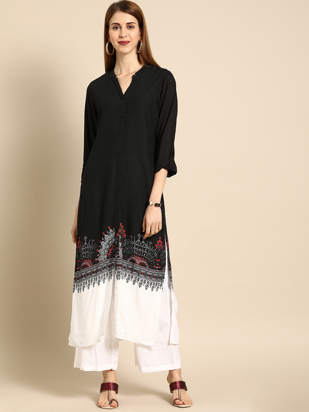 

IMARA Women Black & White Printed Straight Kurta