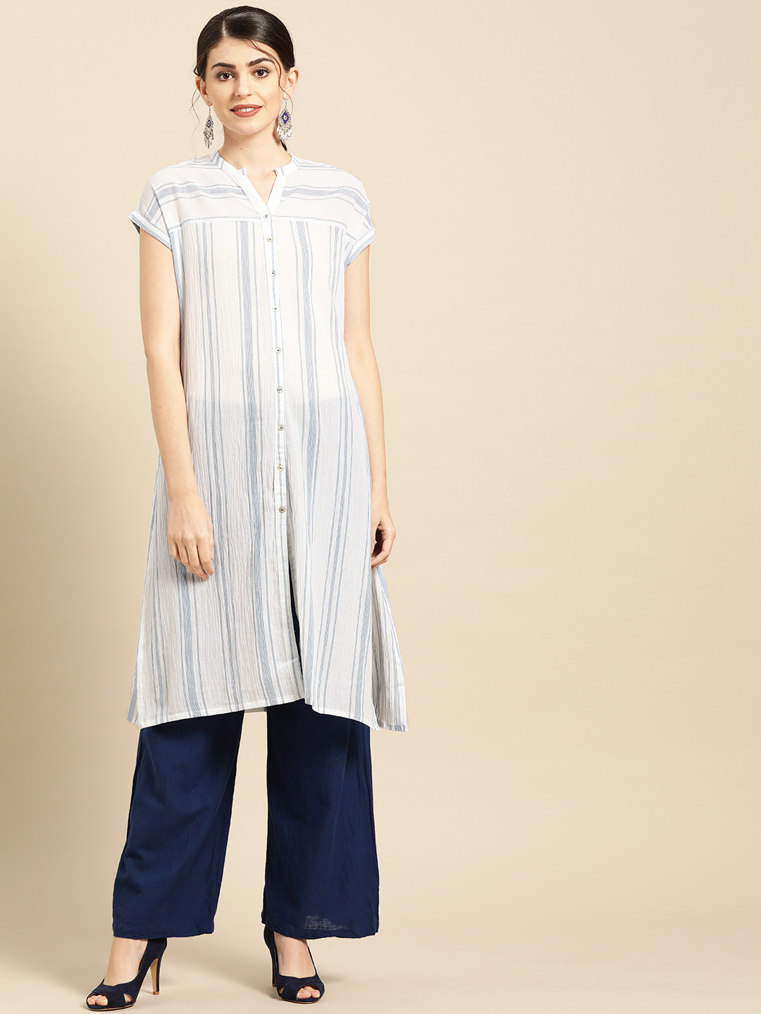 

IMARA Women White & Blue Striped Straight Kurta