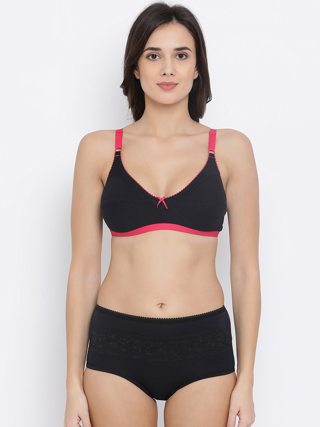 

Clovia Women Black Solid Lingerie Set COMBBP25432B