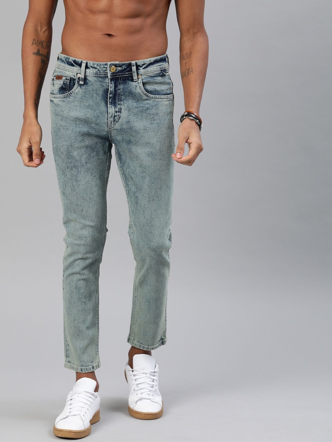 

The Roadster Lifestyle Co Men Blue Skinny Fit Mid-Rise Clean Look Stretchable Jeans