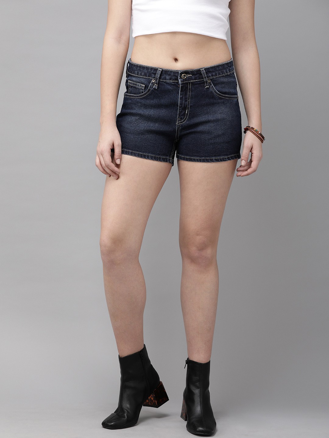 

Roadster Women Navy Blue Washed Regular Fit Hot Pants