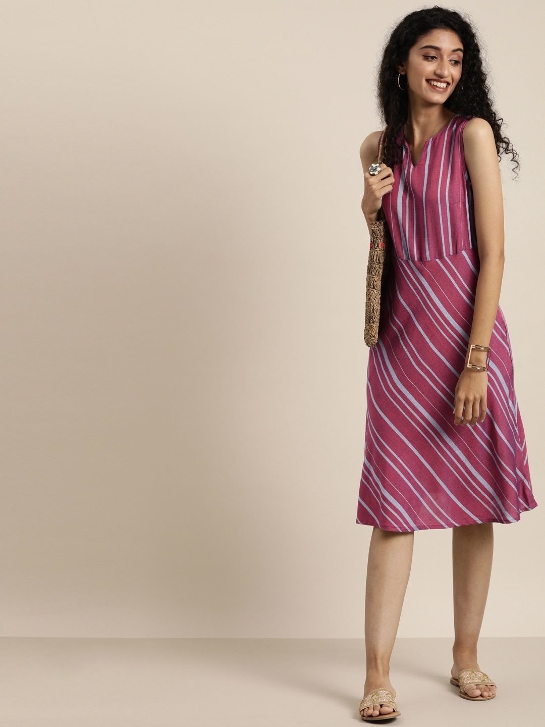 

Taavi Pink & Blue Striped Woven Legacy Fit & Flare Pure Cotton Dress with Pockets