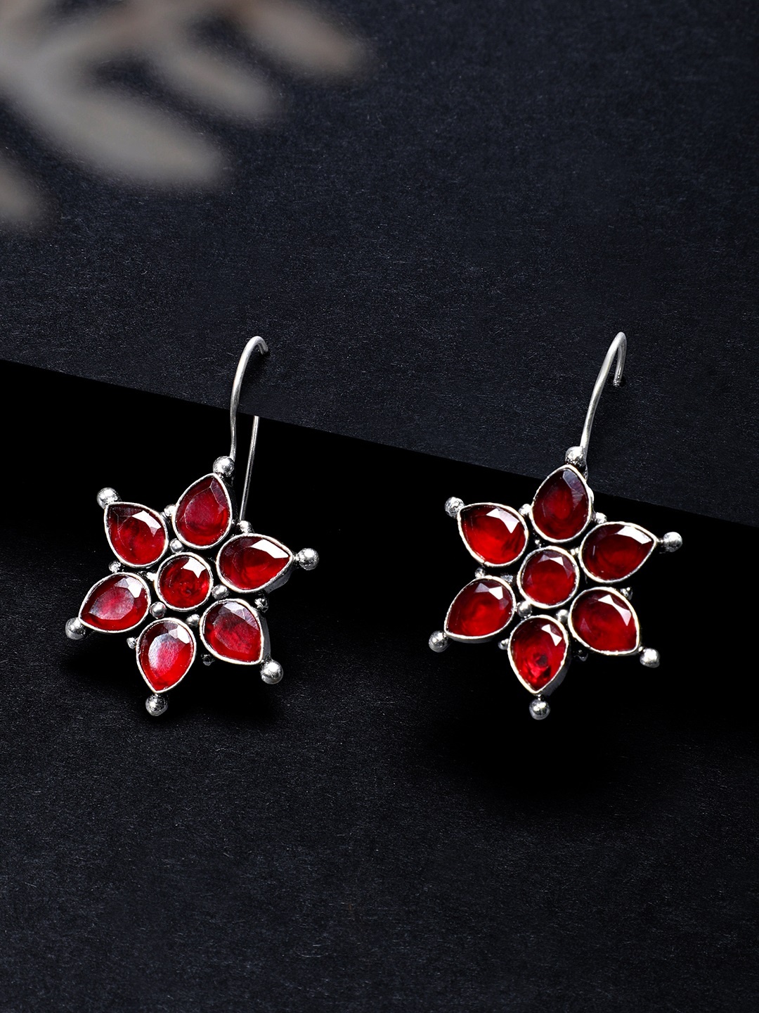 

Rubans Silver-Plated & Red Studded Floral Drop Earrings