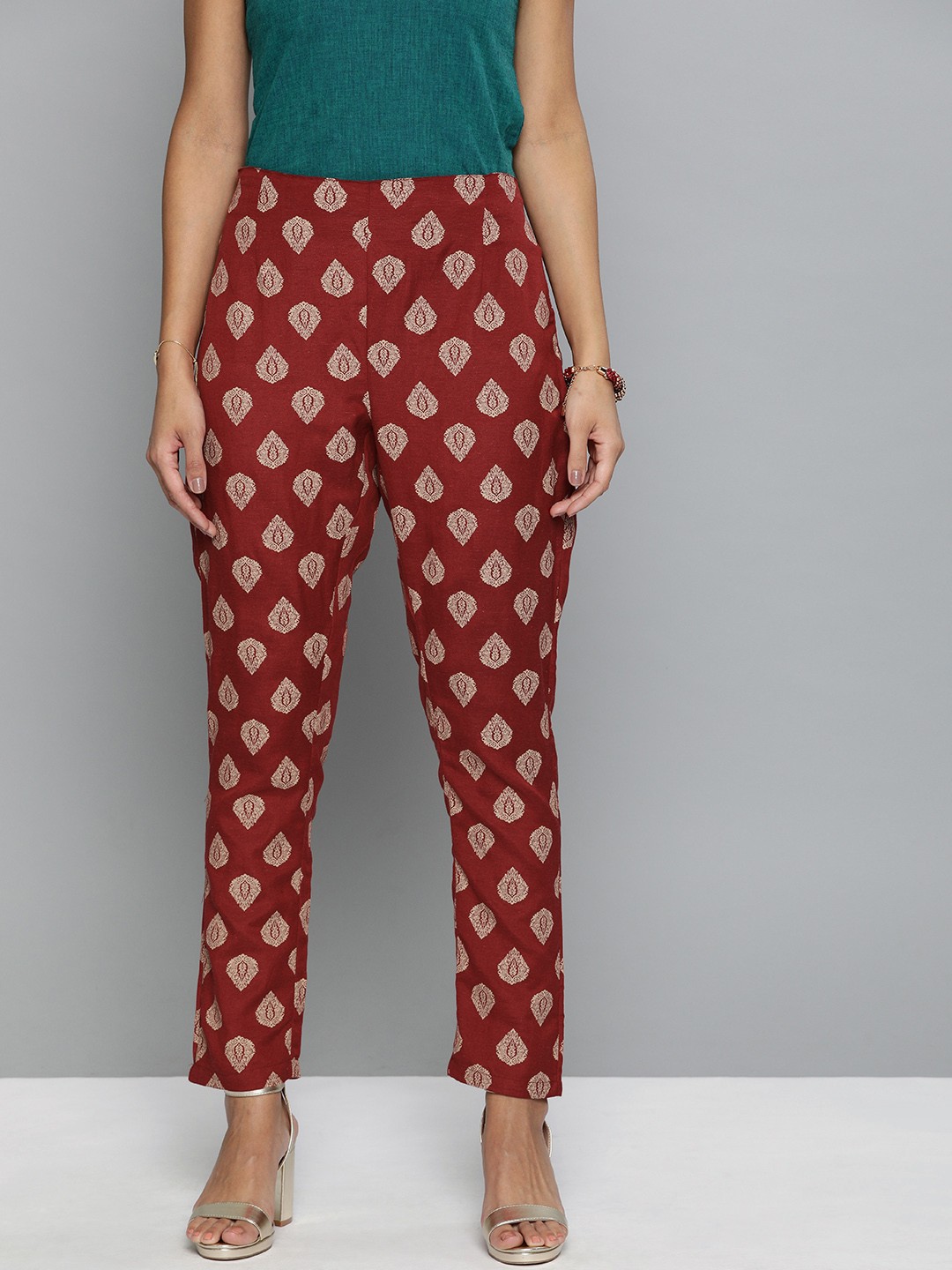 

HERE&NOW Women Red & Beige Regular Fit Printed Trousers