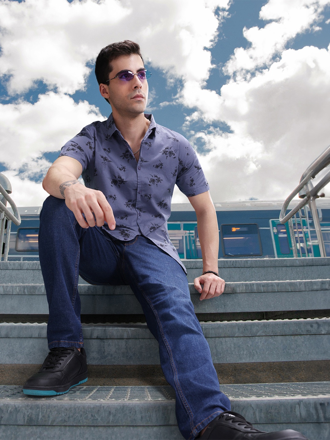 

HERE&NOW Men Blue Slim Fit Printed Casual Shirt