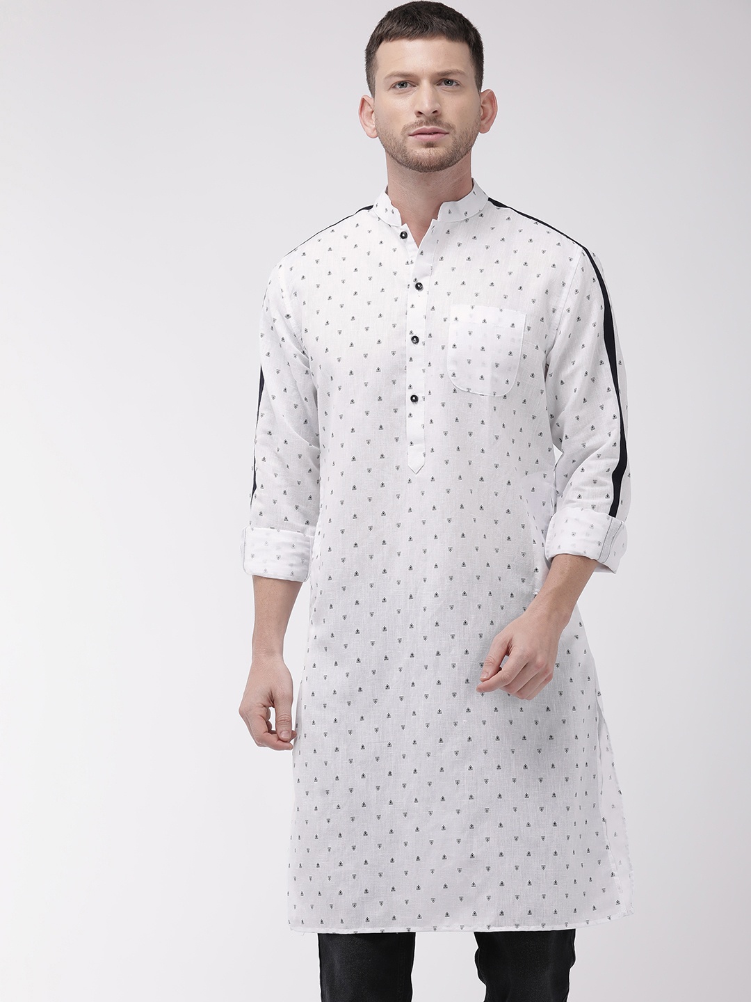 

The Indian Garage Co Men White & Black Printed Straight Kurta