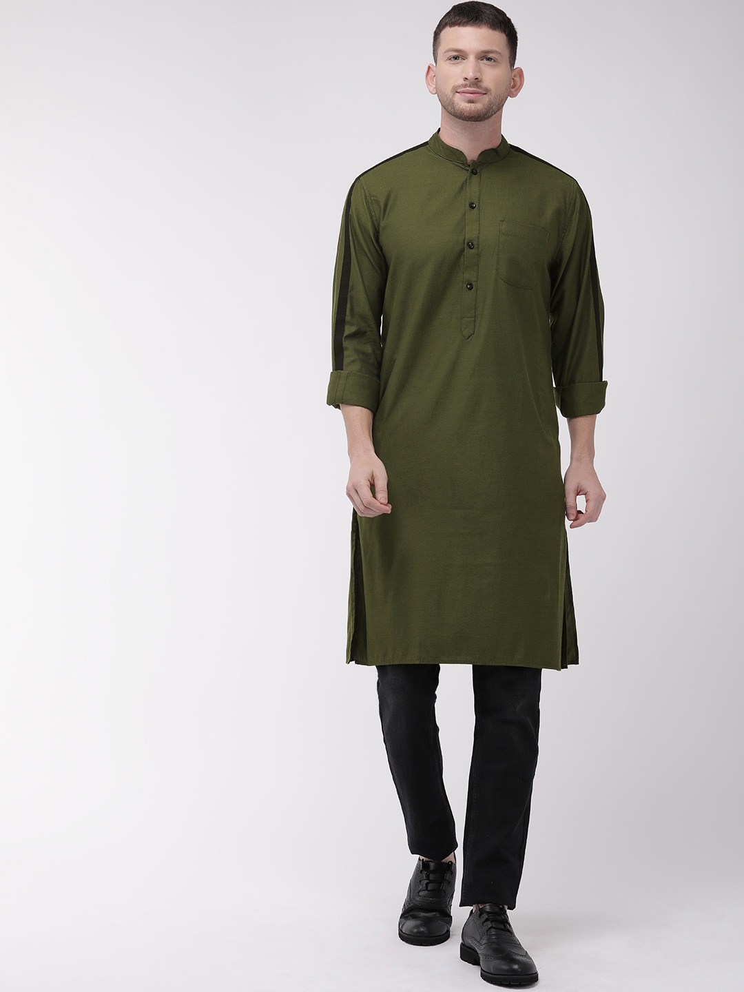 

The Indian Garage Co Men Olive Green Solid Straight Kurta