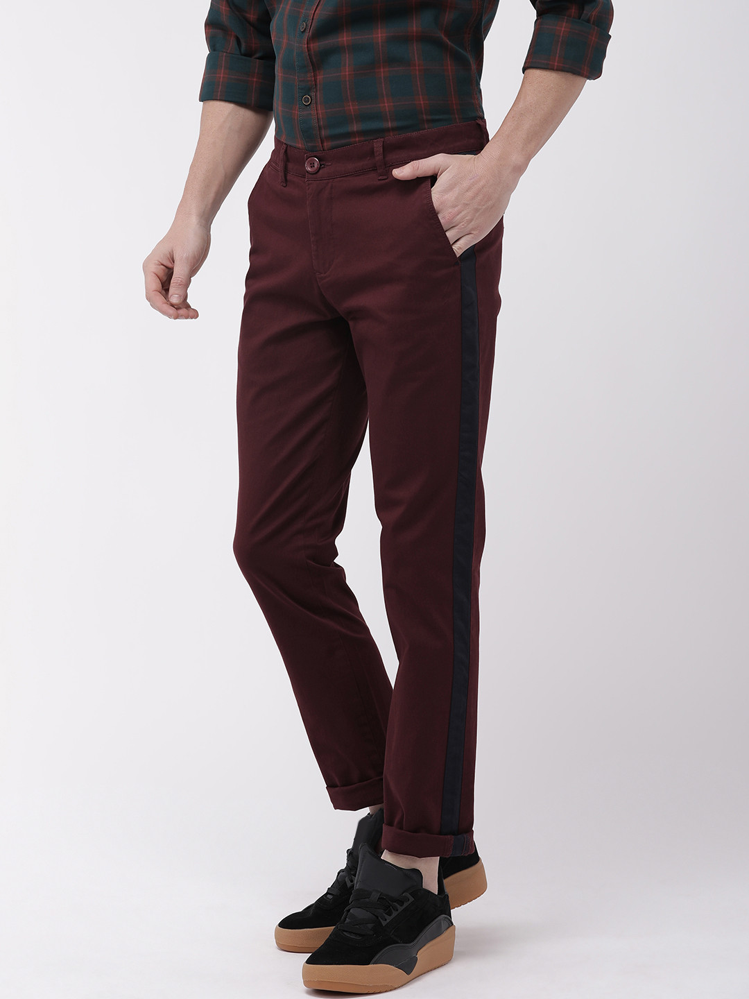 

The Indian Garage Co Men Burgundy Slim Fit Solid Chinos With Side Strip Detail, Maroon