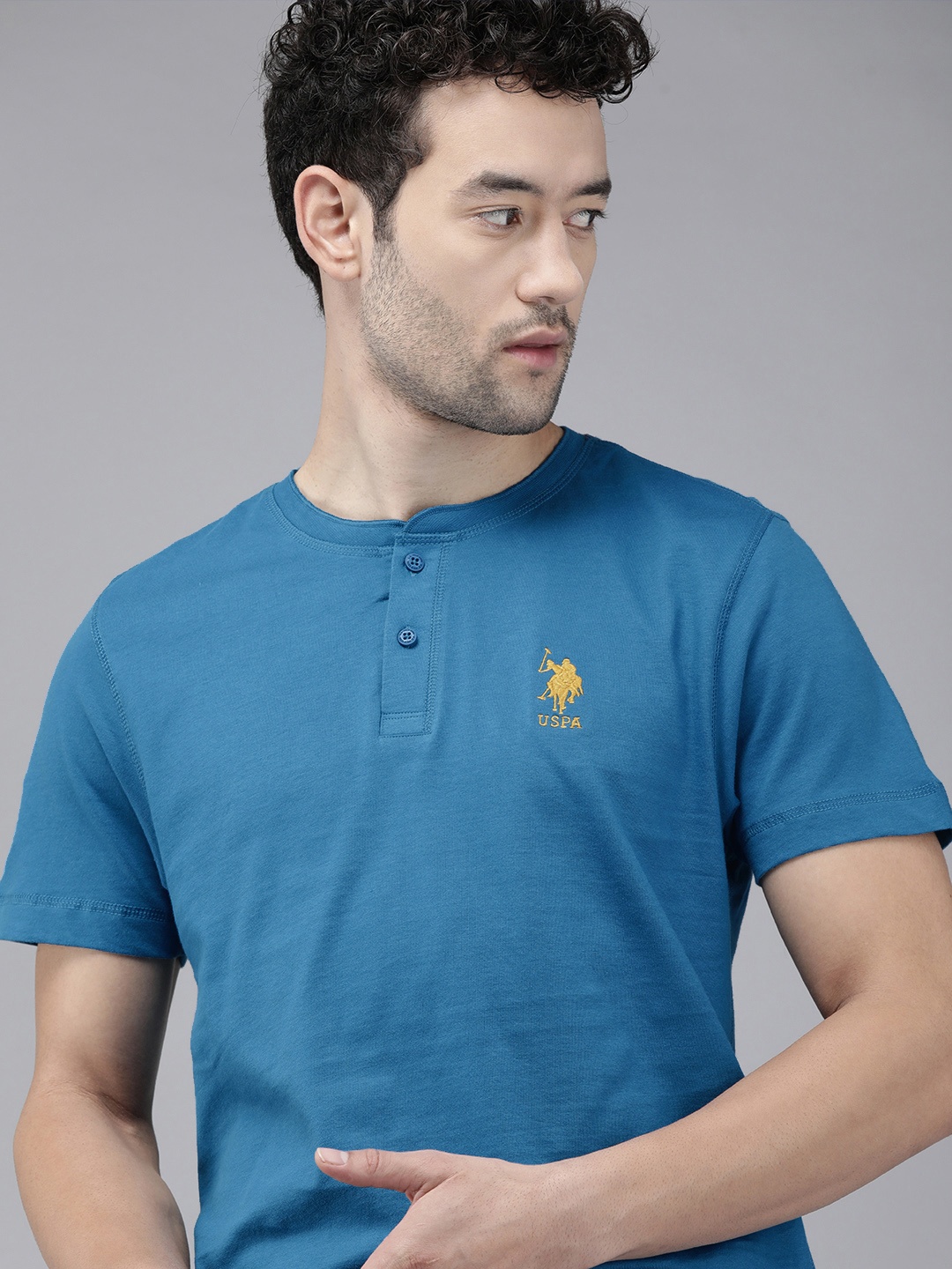 

U.S. Polo Assn. Men Blue Printed Henley Collar Lounge T-shirt