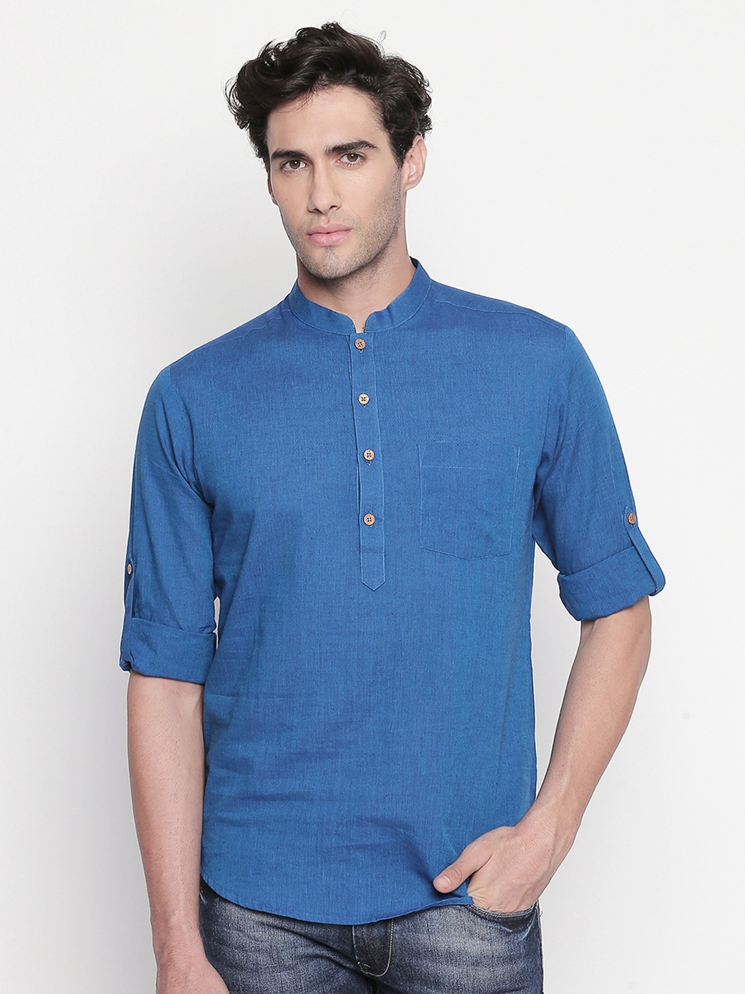 

indus route by Pantaloons Men Blue Solid Straight Kurta