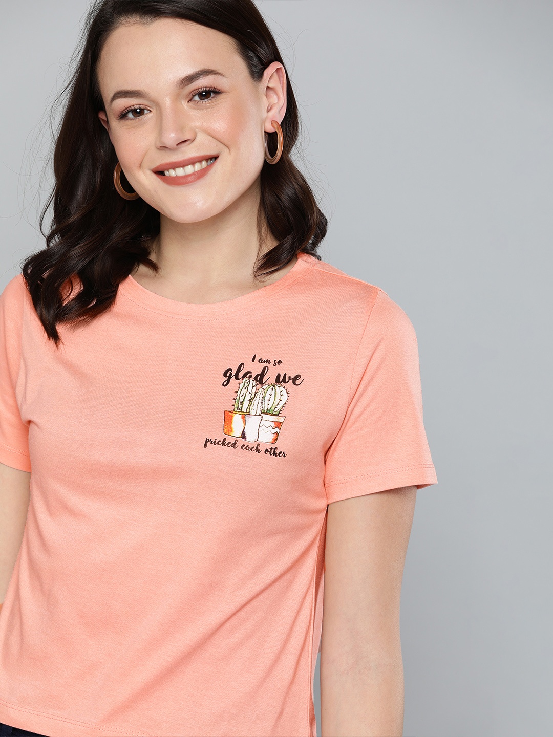 

Mast & Harbour Women Pink Solid Round Neck T-shirt With Printed Details