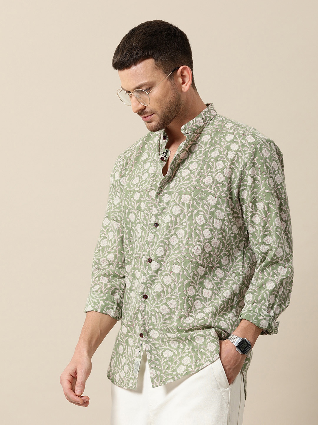 

Mr Bowerbird Men Green & White Gul Summer Tailored Fit Casual Shirt