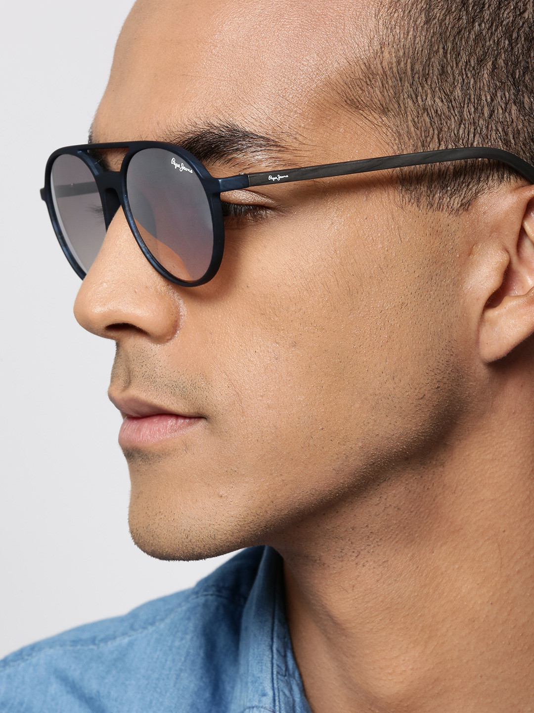 

Pepe Jeans Unisex Mirrored Oval Sunglasses PJ7370C4, Grey